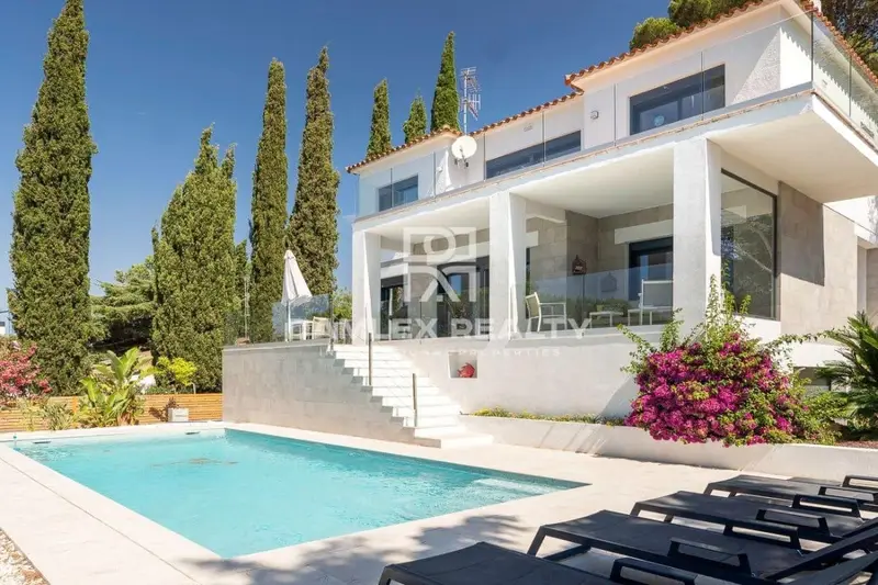Chalet en venta cerca de playas en S'Agaro