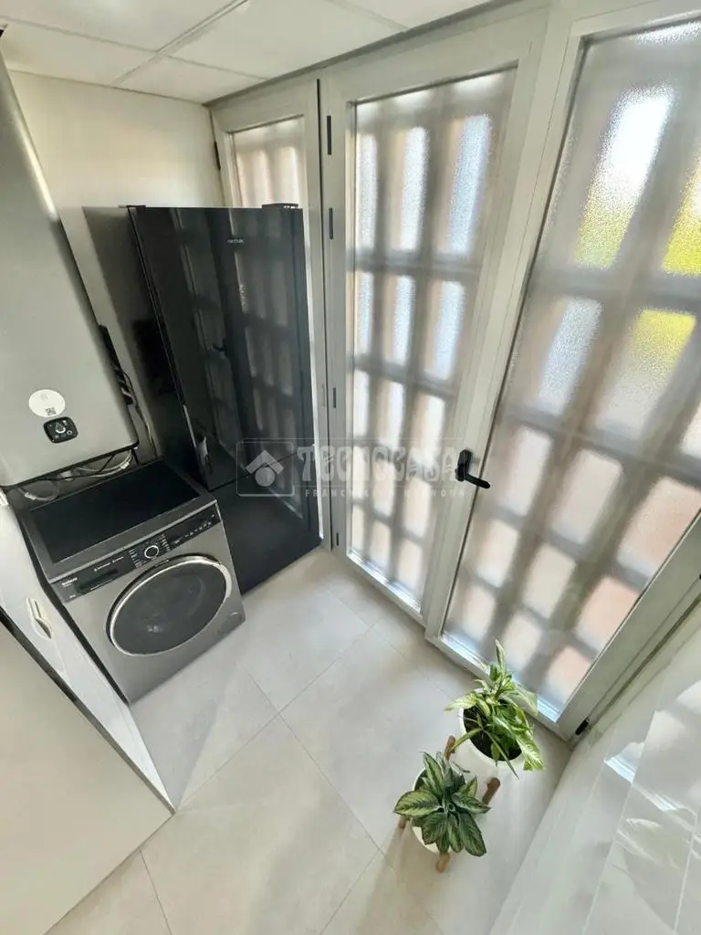 Piso Reformado 73m2 3 Dormitorios Aire Acondicionado Ascensor