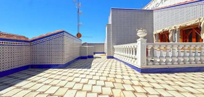 6 Bed Duplex for sale