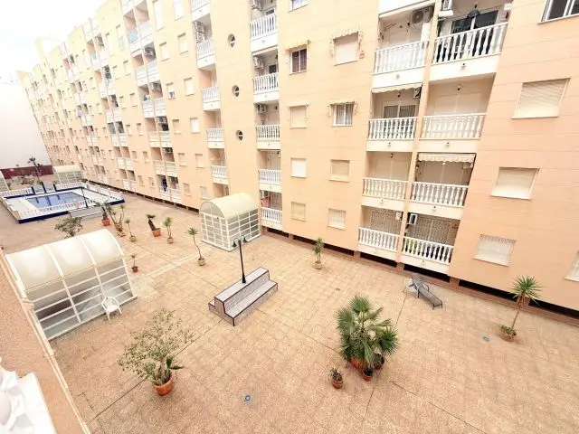 Apartamento Céntrico 3 Dormitorios Piscina Garaje Trastero