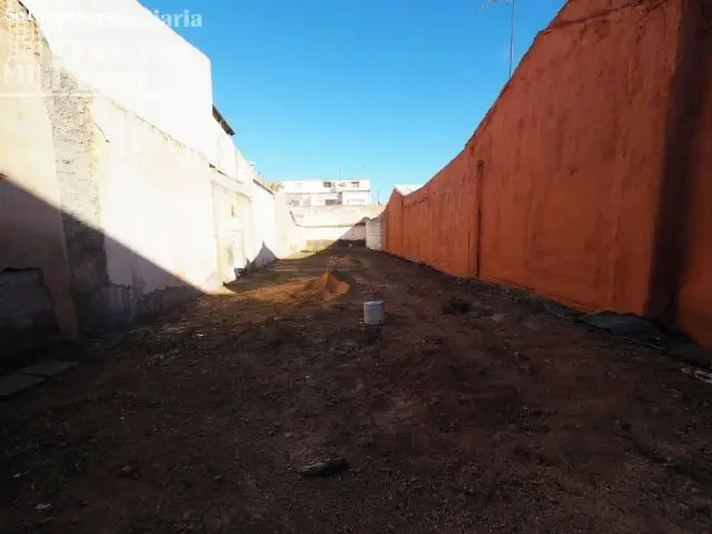 Solar en Venta Tomelloso Zona Centro 212m2