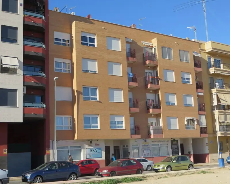 Local Comercial 619m2 Campello Alicante