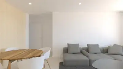 Piso en venta en Avenida de Cambados, 17