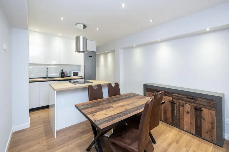 Apartamento en venta Granada cerca Plaza San Isidro