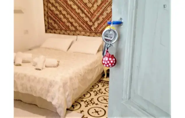 Alquiler Apartamento 3 Dormitorios Córdoba Patio Jardín Recién Renovado