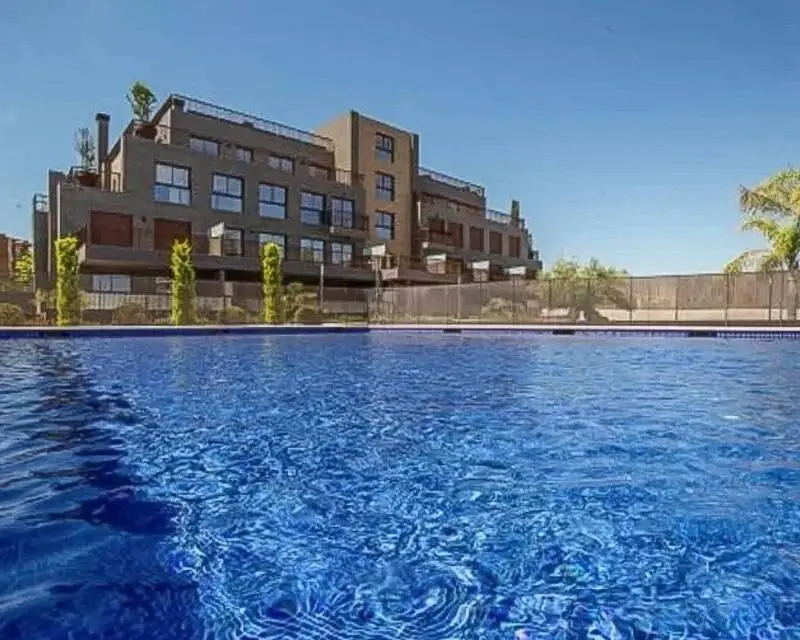 Apartamento en Denia con 2 Dormitorios y Jardin Privado