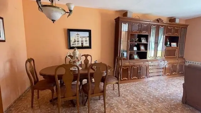 Chalet en Venta Cubellas Barcelona Espaciosa Casa 3 Plantas