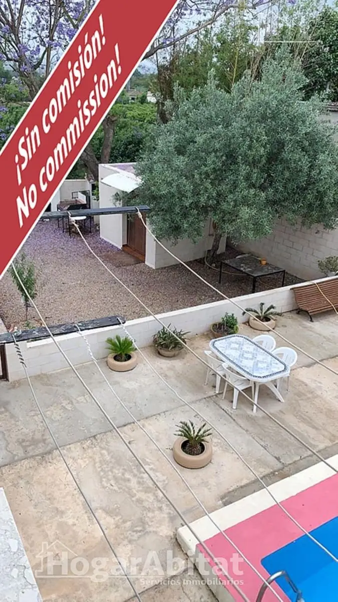 Chalet con Piscina y Garaje en Carcaixent