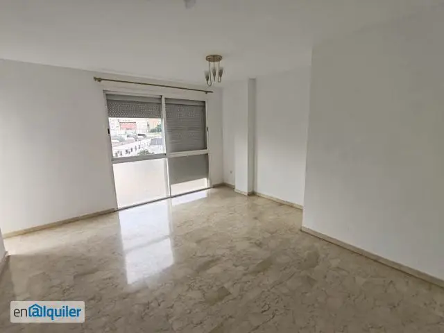 Piso sin amueblar 3 dormitorios 2 baños Hespérides
