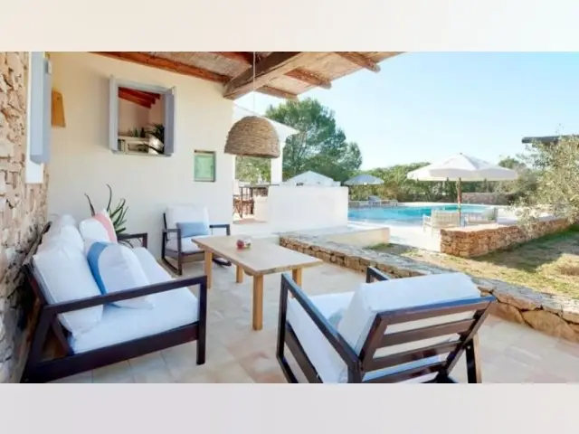 Casa-Villa de 4 Dormitorios alquiler Formentera, España