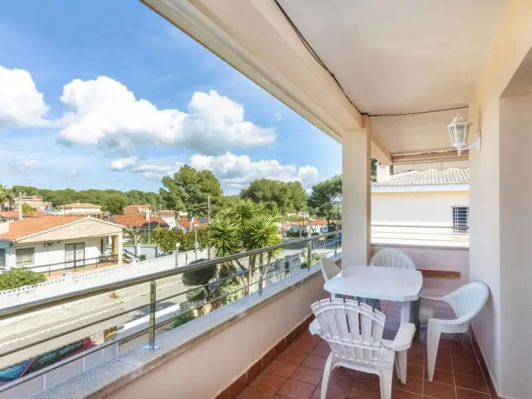 Casa Villa 4 Dormitorios Alquiler Cunit Espa	
 a