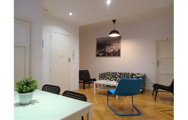 Habitacion en Madrid Calle Miguel Angel