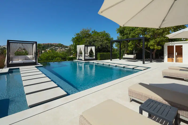 Villa Moderna en La Cerquilla Marbella