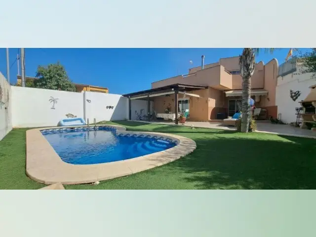 Adosado 3 Dormitorios Dolores Piscina Jardin Garaje Airbnb