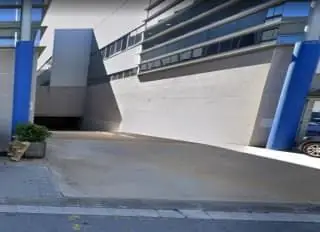 Garaje en venta en Badalona 12m²