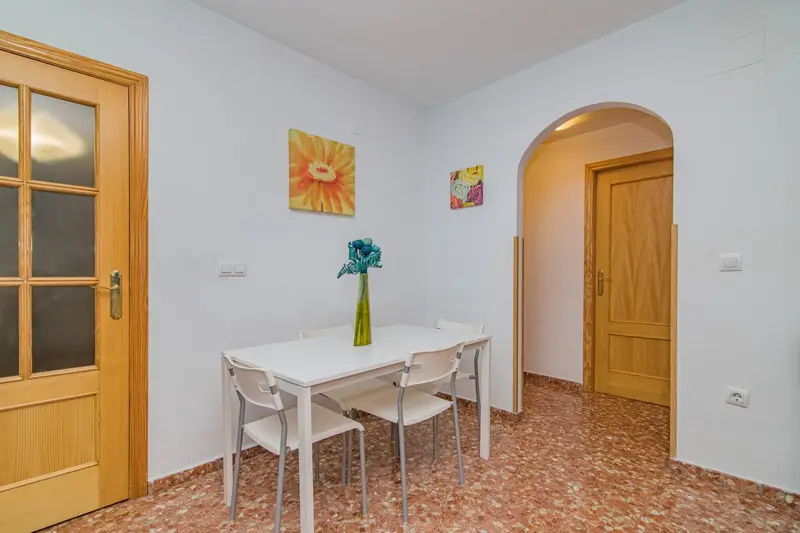 Venta Piso con Trastero en H	jar
