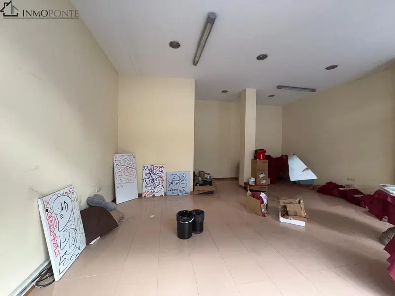 Local Comercial en Venta en Pontevedra - Avda Vigo