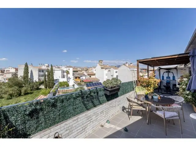 Precioso Atico Con Terraza 50m2 Vistas Albolote