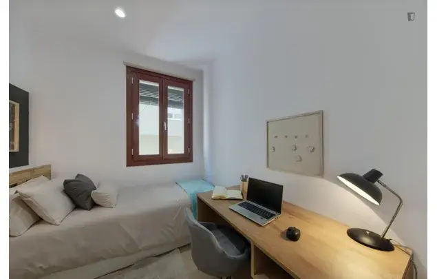 Alquiler Apartamento 3 Dormitorios Barcelona 3 24 Meses