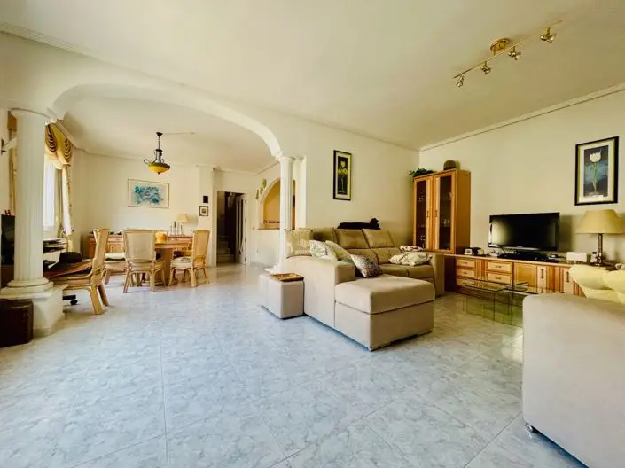 Villa en Venta Orihuela Costa 2 Dormitorios