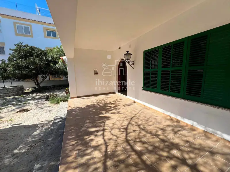 Chalet en Jesus Ibiza 8 Dormitorios 6 Banos Alquiler Invierno 2025