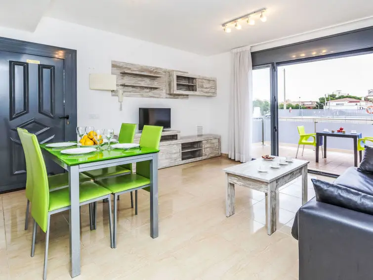 Apartamento 2 Dormitorios Miami Playa Cerca de la Playa