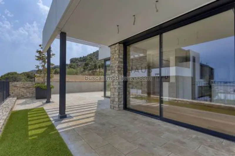 Chalet en Venta en Sarria Barcelona 6 Dormitorios Jardin Piscina