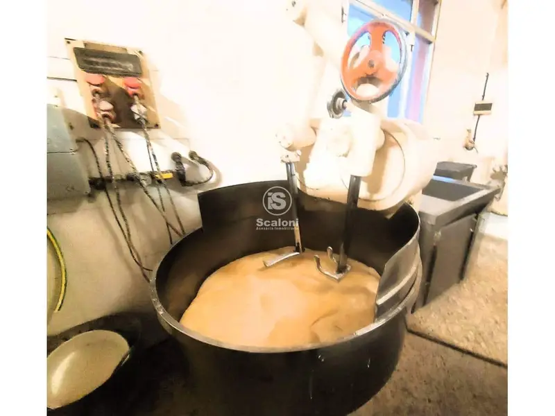 Panaderia en funcionamiento Marcón Pontevedra