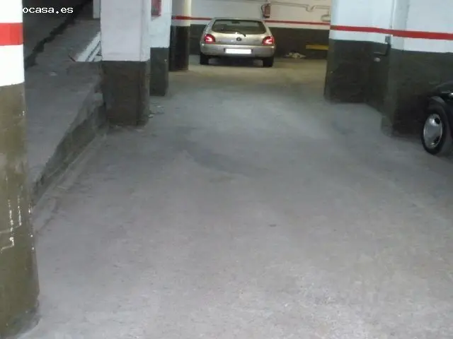 Plaza Parking 2 Motos o Moto Grande Avenida Mistral