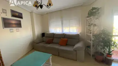 Piso en Venta en La Era Algeciras 4 Dormitorios 2 Baños