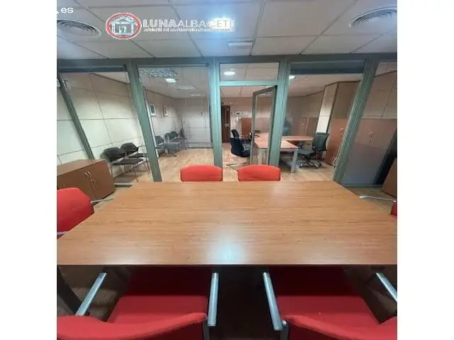 Oficina en Alquiler Centro Albacete 56m2 Reformada Amueblada