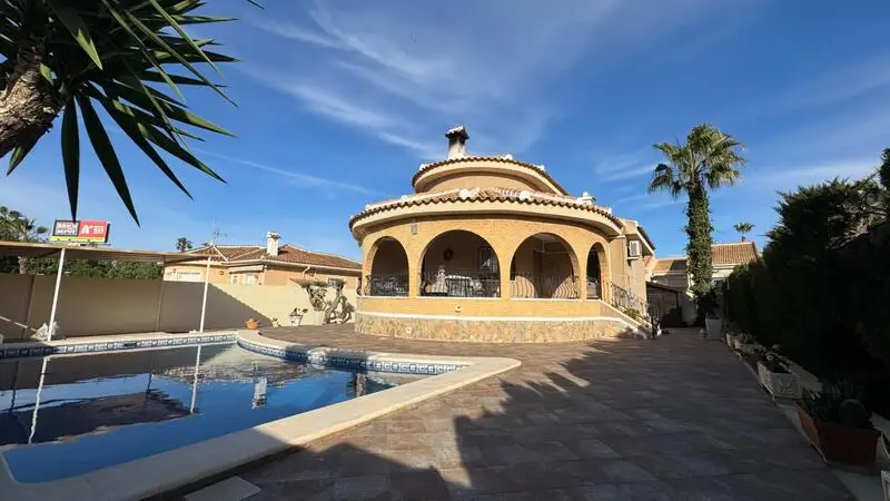 Villa en Venta Benijofar 3 Dormitorios Piscina Privada
