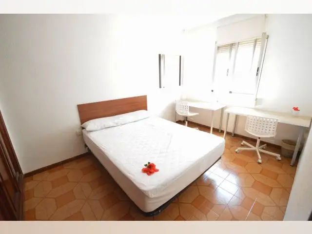 Alquiler Piso 3 Dormitorios Valencia Equipado