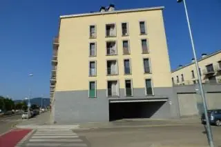 Garaje en Venta en Banyoles 23m2 con Ascensor