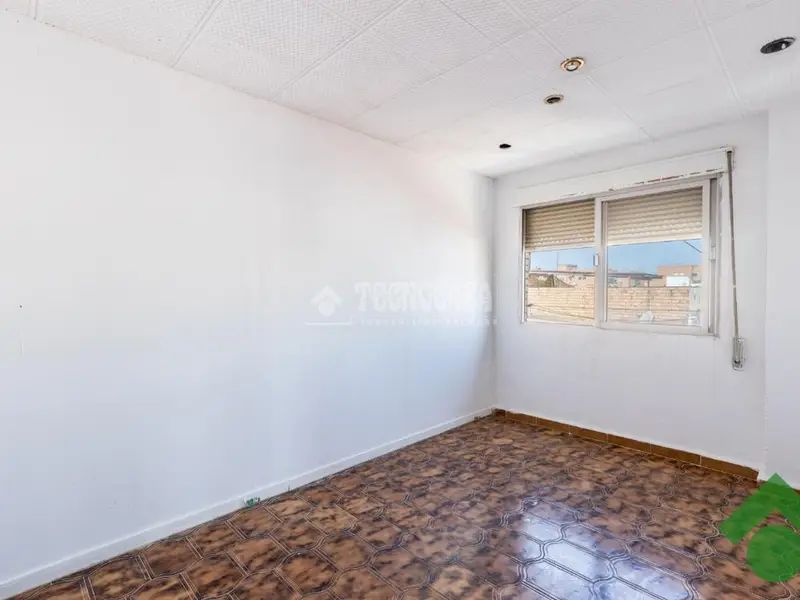 Piso en venta Zaidín 84m² cerca Campus Salud