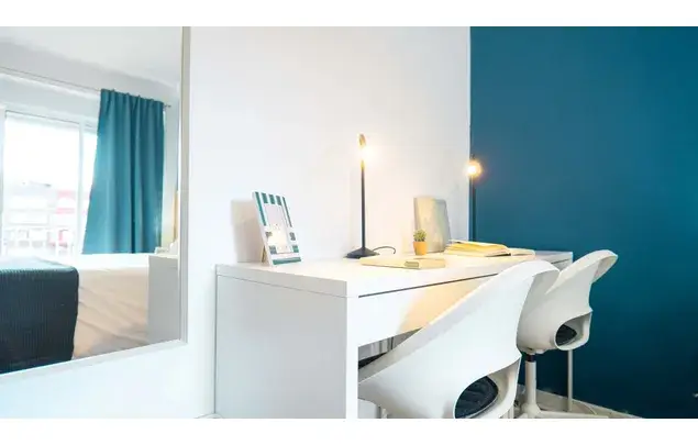 Habitacion Amueblada Madrid Cama Matrimonio Balcon Estudiantes
