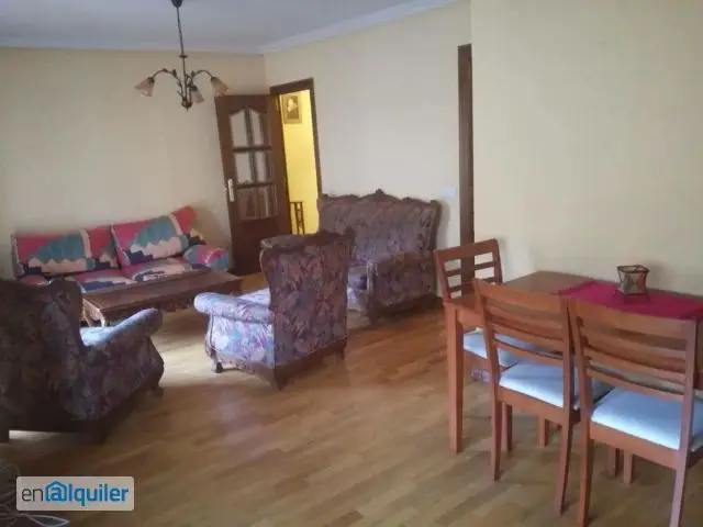 Piso en Avenida Portugal Salamanca Ideal Familias Parejas