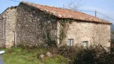 Casa en Venta en Silleda para Restaurar
