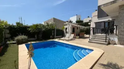 Chalet en Polop con Piscina Privada Ideal Familias