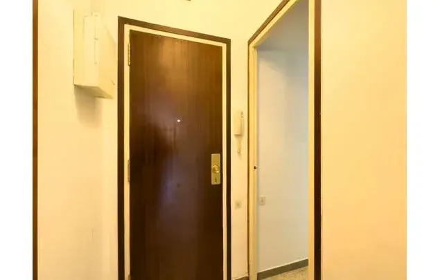 Alquiler Habitaciones Barcelona Av Madrid Piso Amueblado