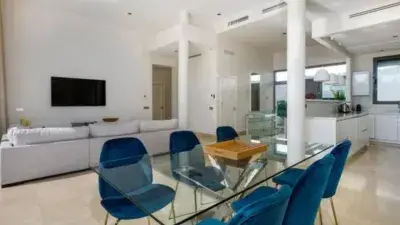 Villa Moderna en La Quinta Benahvis 5 Dormitorios Piscina Cerca de Puerto Banus