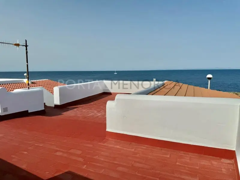 Chalet en Cap dArtruix Menorca primera linea de mar reformado