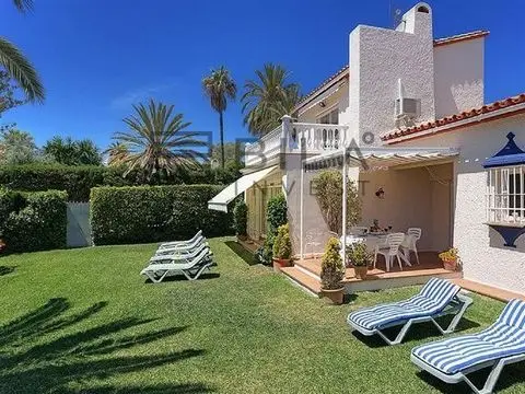 Chalet 4 Dormitorios Marbella Artola