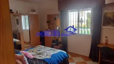 Chalet en venta en Cuevas Bajas