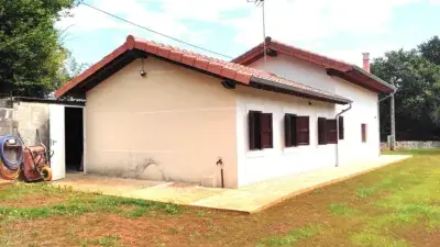 Casa en venta en Calle Cueva de Las Aguas