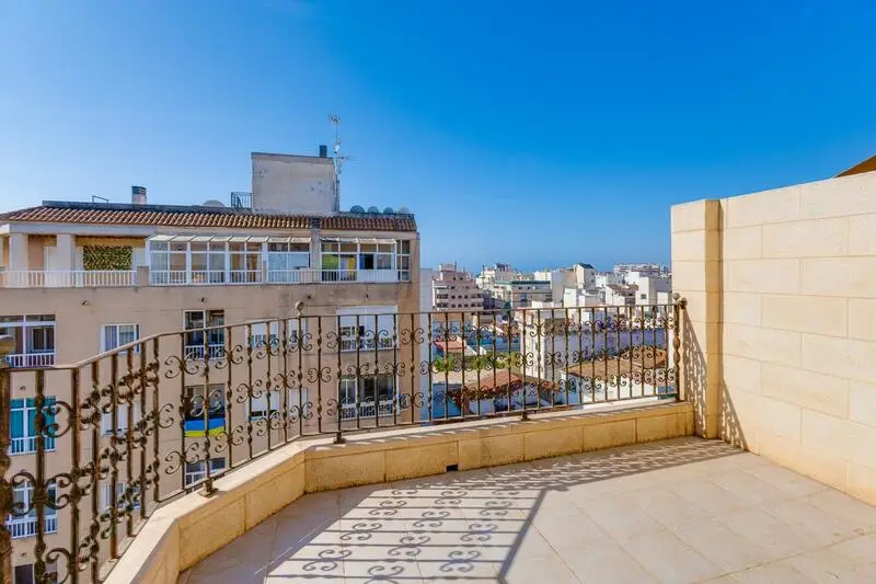 2 Cuarto Apartamento en venta
Torrevieja, Alicante