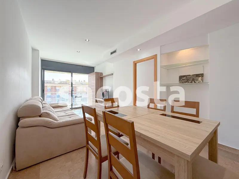 Venta Piso Luminoso Fenals Lloret de Mar 4 habitaciones 2 baños