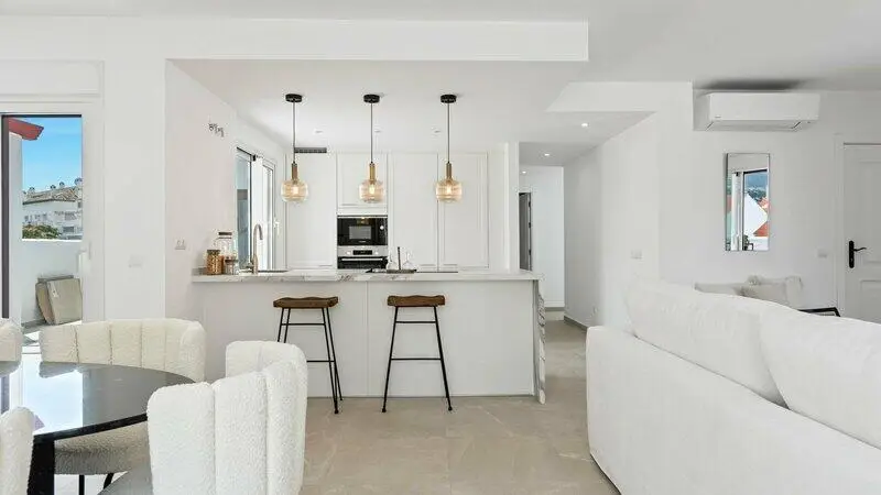 Ático Duplex Lujo 3 Dormitorios Nueva Andalucía