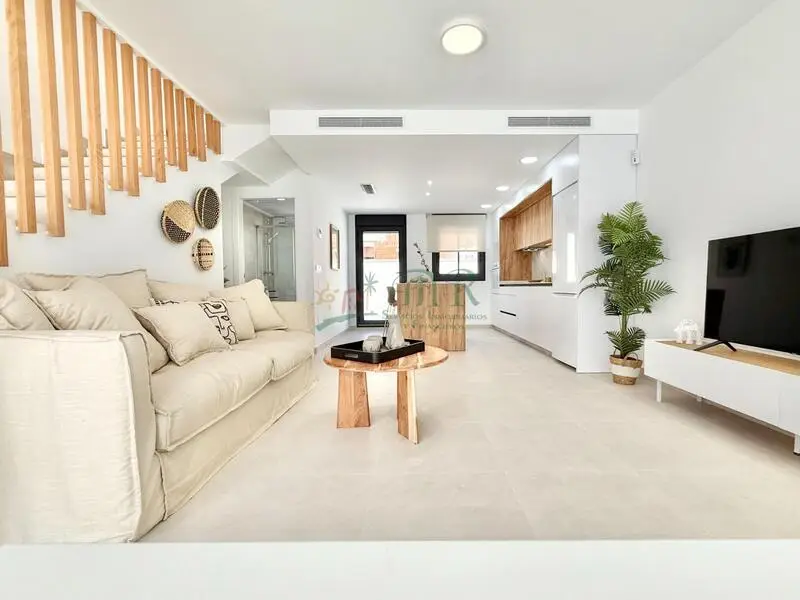 Adosados en Cox Alicante con Piscina y Solarium
