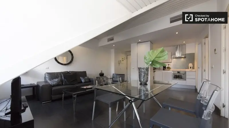 Apartamento en Alquiler Madrid 2 dormitorios 1 ba\]no